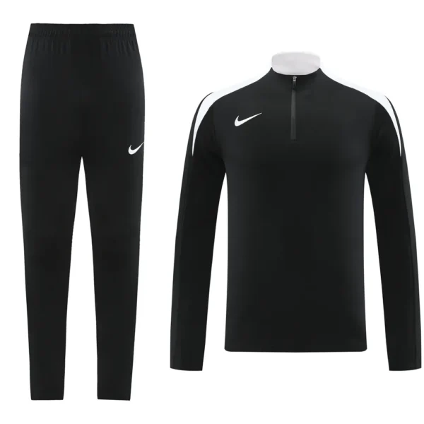 Survêtement Nike