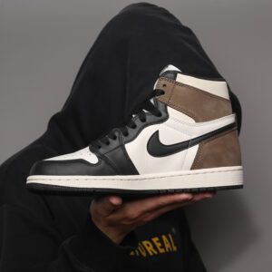 Air Jordan 1 High OG “Dark Mocha”