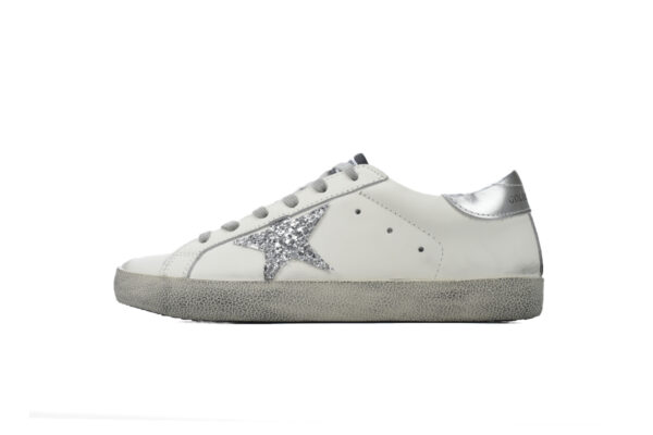 Golden Goose Sneaker