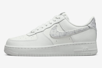 Nike Air force - white paisley