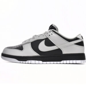 Nike dunk reverse panda