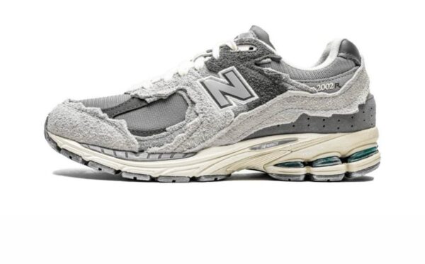 New balance 2002r "Protection pack rain cloud" ( Livraison 48h)