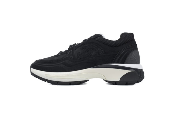 Sneakers Chanel