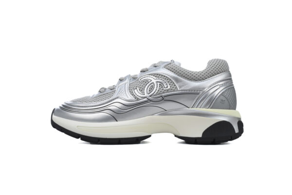 Sneakers Chanel