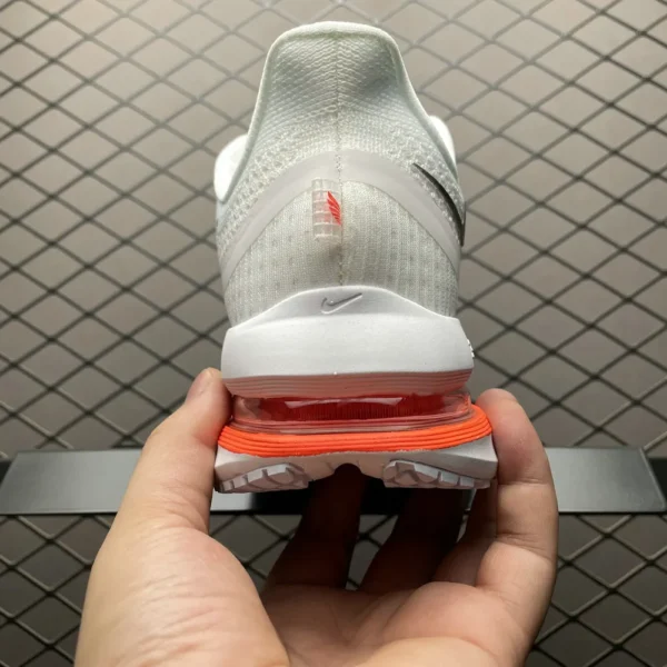 Nike Pegasus Premium - Image 3