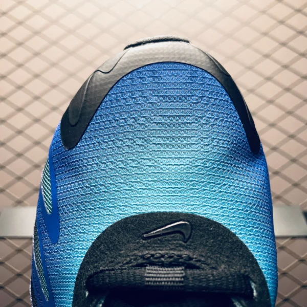 Nike Air Max Dn8 - Image 2