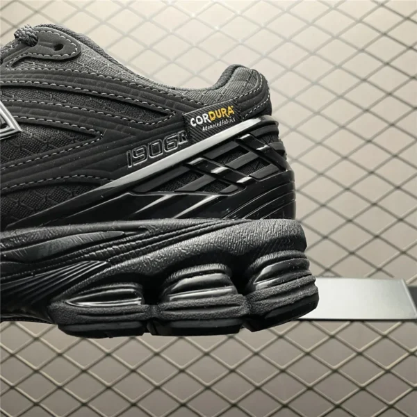 New balance 1906R - Image 4