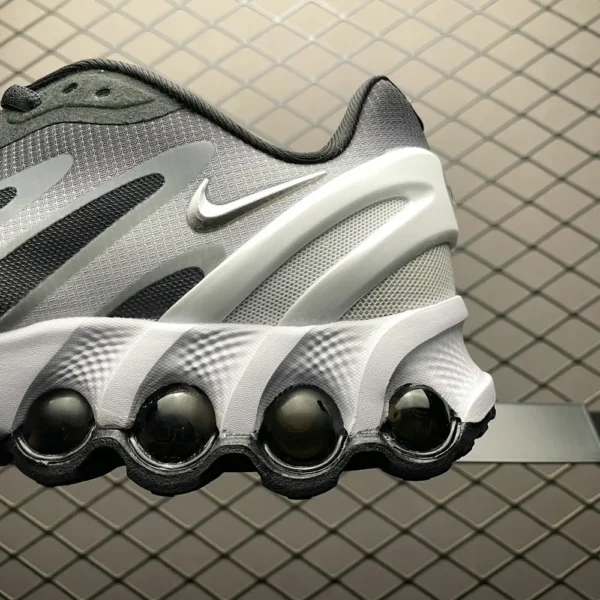 Nike Air Max Dn8 - Image 4