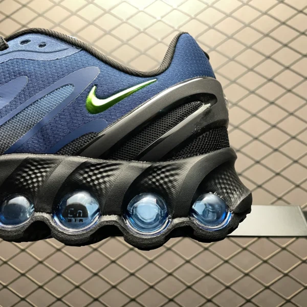 Nike Air Max Dn8 - Image 2