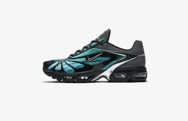 Tailwind Skepta Blue