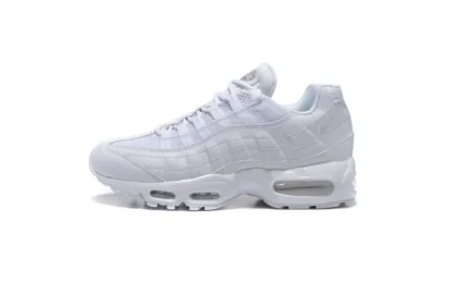 AM 95 White