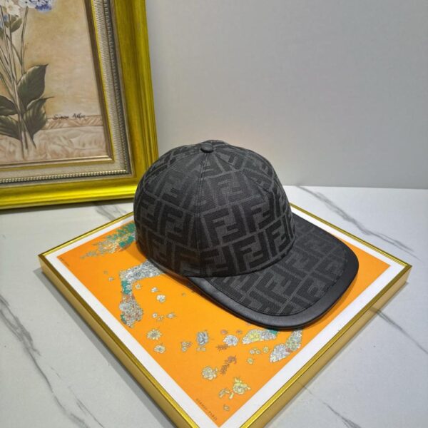 casquette Fendi - Image 5