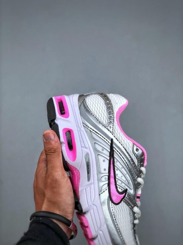Nike Air Max Moto 2K - Image 3