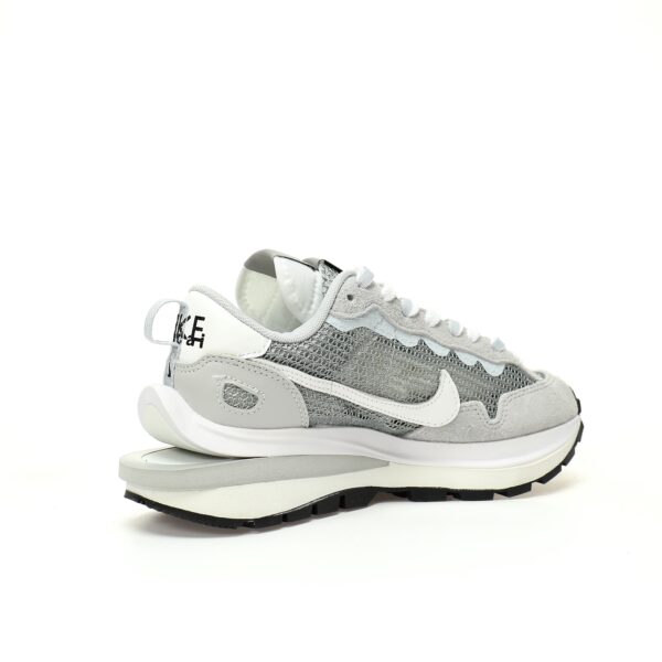 Nike Sacai x VaporWaffle 3.0 Grey/White/Black - Image 2