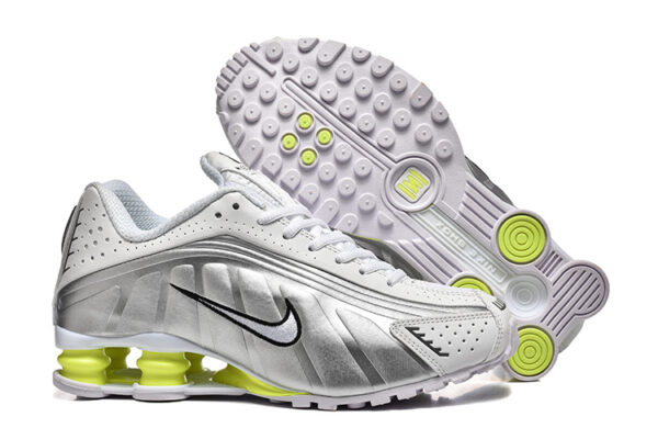 Nike Shox r4 - Image 4