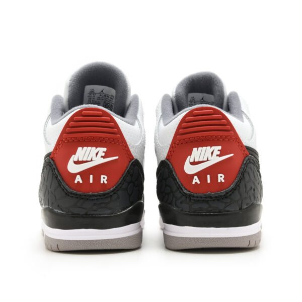 Air Jordan 3 Kids - Image 3