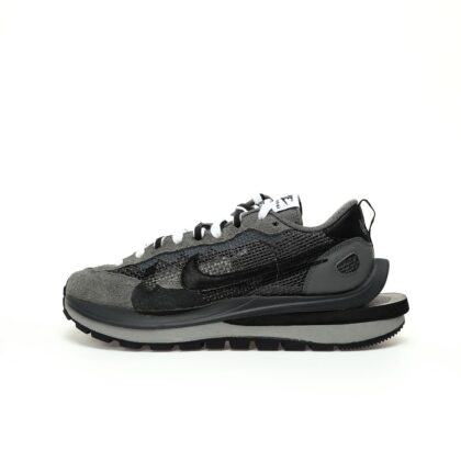 Nike Sacai x VaporWaffle 3.0 Charcoal/Grey/Black