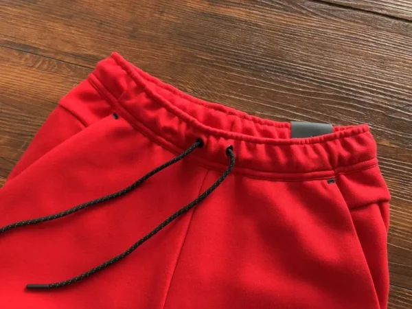 survêtement Nike teck rouge - Image 4