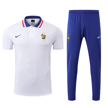 polo + pantalons football équipement de France 2025 -2026