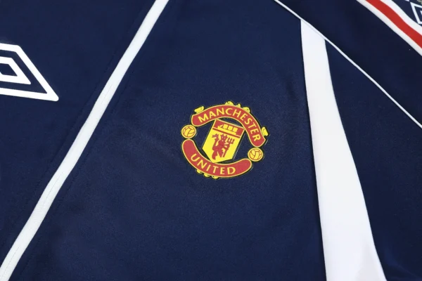 survêtement rétro football Manchester united - Image 3