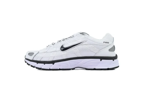 NIKE P6000 WHITE METALLIC SILVER BLACK