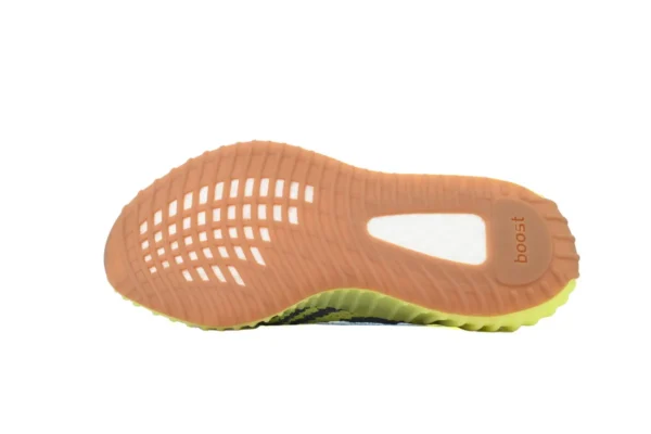 Adidas Yeezy Boost 350 V2 Semi Frozen Yellow' - Image 4