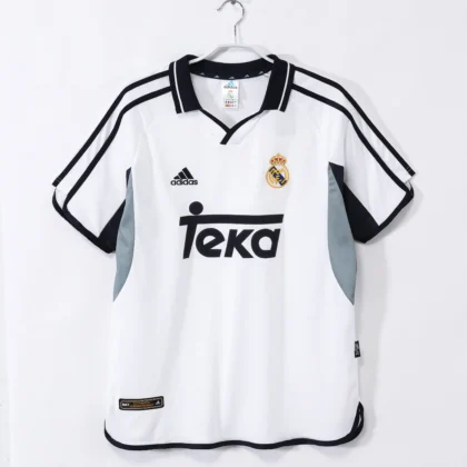 maillot de foot rétro real madrid 2000/2001