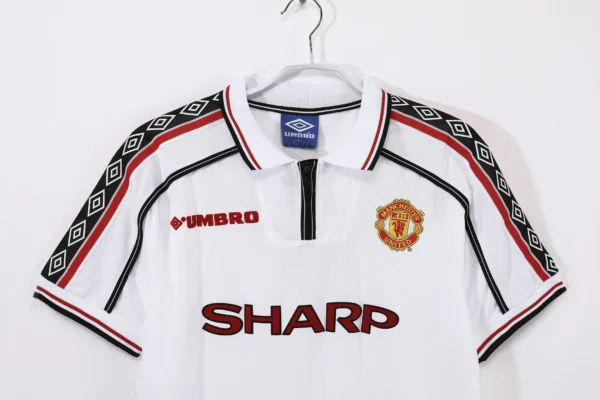 maillot de foot rétro Manchester united 1998/1999 - Image 2