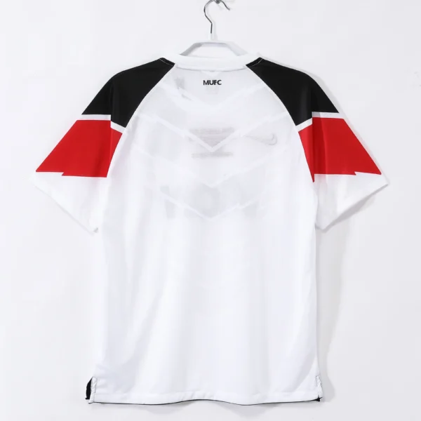 maillot de foot rétro Manchester united 2010/2011 - Image 2