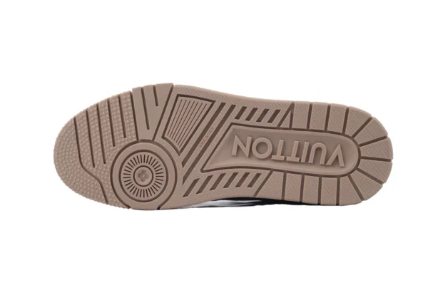 Louis Vuitton Trainer Brown Small Embossing - Image 4