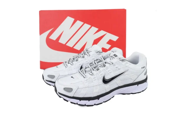 NIKE P6000 WHITE METALLIC SILVER BLACK - Image 3
