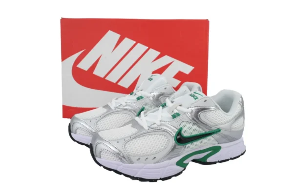 Nike V5 RNR White Malachite - Image 2