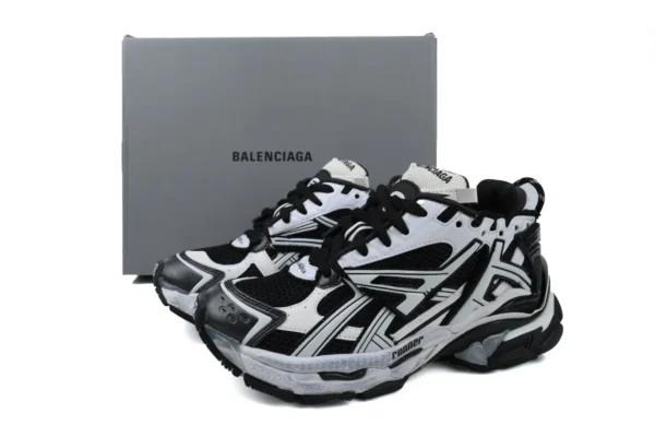 Balenciaga Runner Black White And Black - Image 2