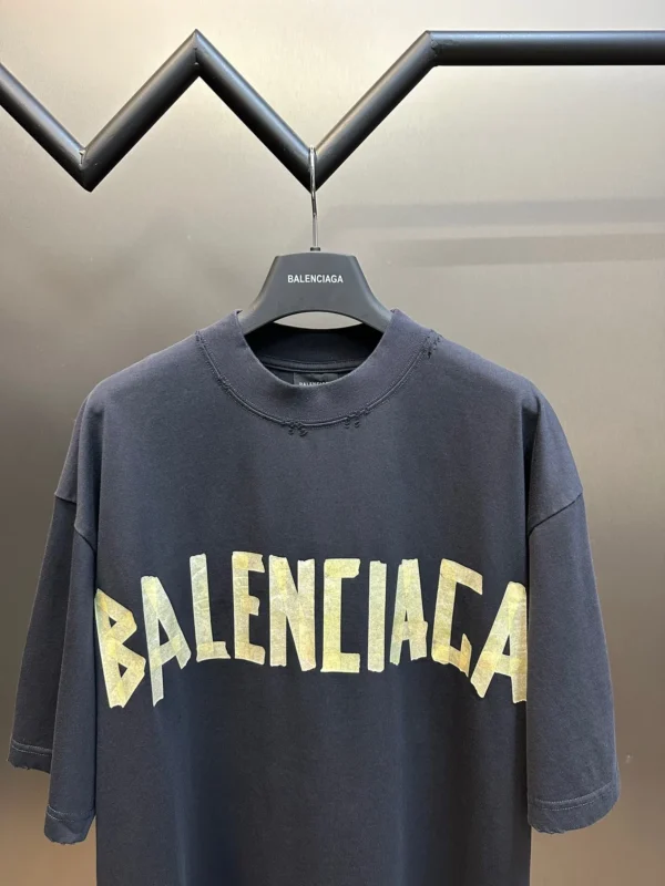 Tee shirt Balenciaga - Image 4