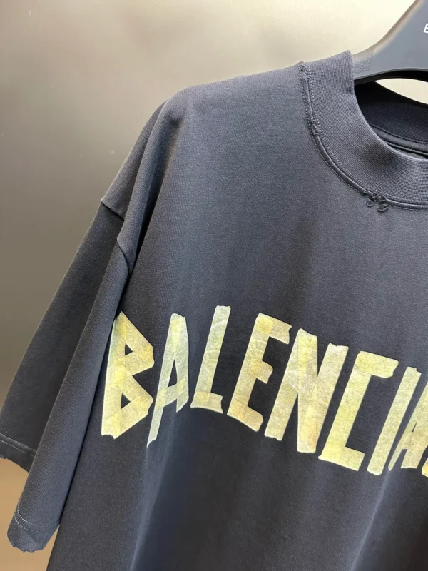 Tee shirt Balenciaga - Image 2