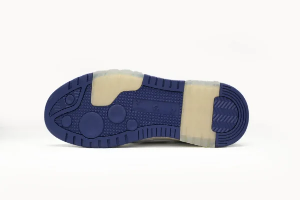 Off-White Out of White and Blue Tail - Image 3