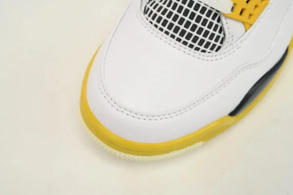 Air Jordan 4 Retro VIVID SULFUR - Image 3
