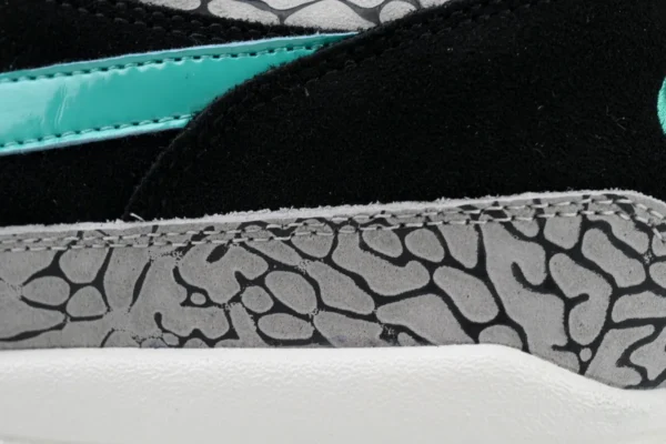 Air Max 1 x ATMOS Retro Elephant - Image 2