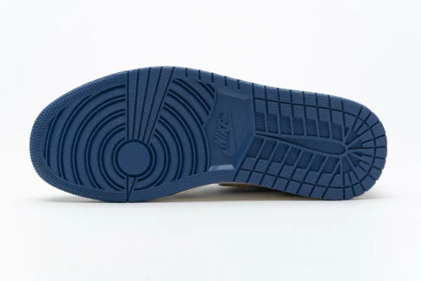 Air Jordan 1 Retro High Union Los Angeles Blue Toe - Image 4