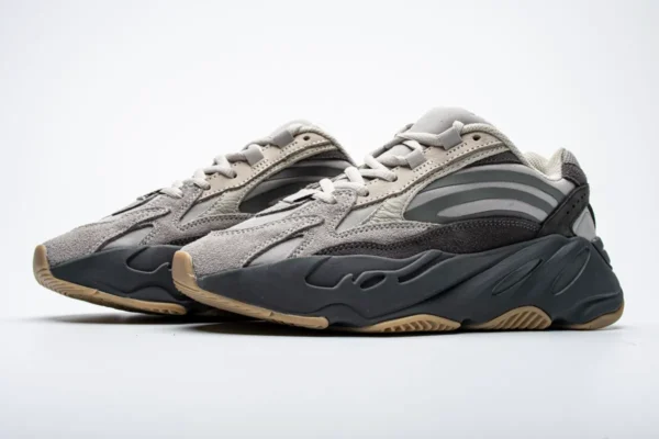 ADIDAS YEEZY BOOST 700 V2 TEPHRA - Image 4