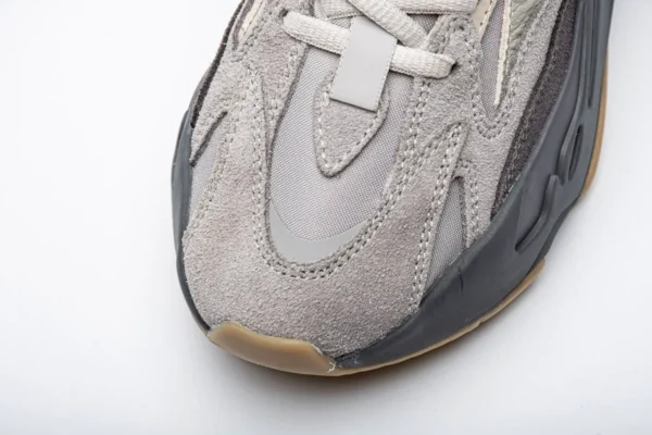ADIDAS YEEZY BOOST 700 V2 TEPHRA - Image 2