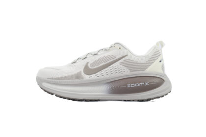 Nike Vomero 18