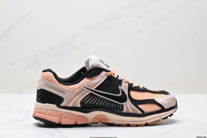 Nike air Zoom Vomero 5