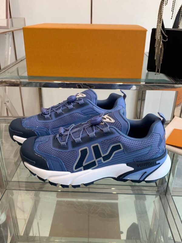 Sneaker LOUIS VUITTON Runner Tatic - Image 5