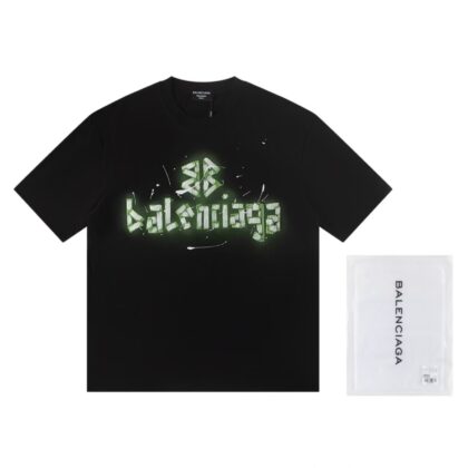 T-SHIRT Balenciaga